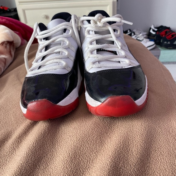 Jordan 11 Concord lows - Picture 2 of 3